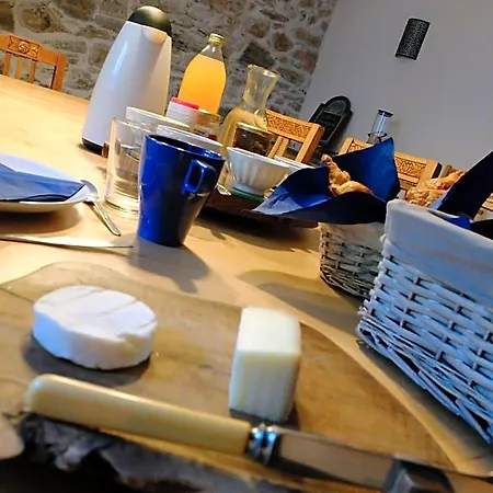 La Maison Du Voyageur B&B Les Ilhes